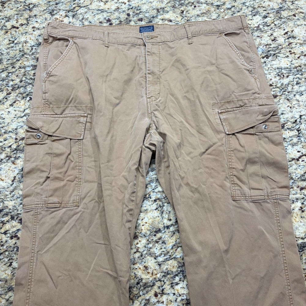 Levi Strauss Mens Tan Khaki Cargo Pants Size 46x32 Straight Leg Cotton Twill
